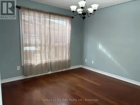 34 Pearl Drive Orillia ON L3V 0A5