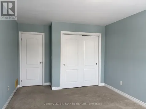 34 Pearl Drive Orillia ON L3V 0A5