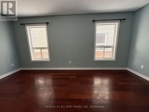 34 Pearl Drive Orillia ON L3V 0A5