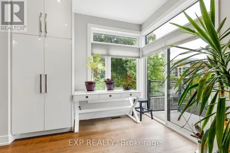 157 Wesley Avenue Ottawa ON K1Z 7A1