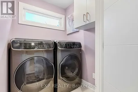 157 Wesley Avenue Ottawa ON K1Z 7A1