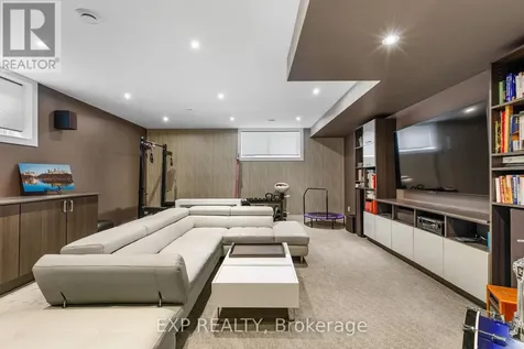 157 Wesley Avenue Ottawa ON K1Z 7A1