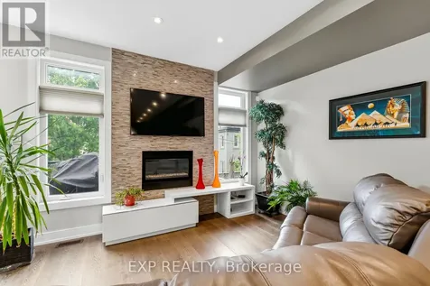 157 Wesley Avenue Ottawa ON K1Z 7A1