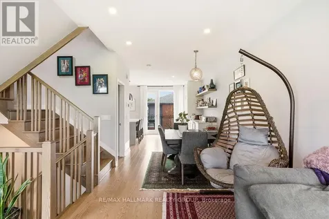 854 Mikinak Road Ottawa ON K1K 4Z4