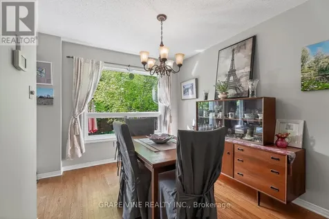 66 Daventry Crescent Ottawa ON K2J 4M8