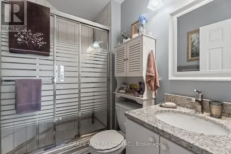 66 Daventry Crescent Ottawa ON K2J 4M8