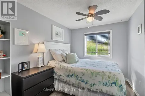 66 Daventry Crescent Ottawa ON K2J 4M8