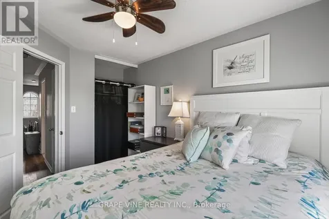 66 Daventry Crescent Ottawa ON K2J 4M8
