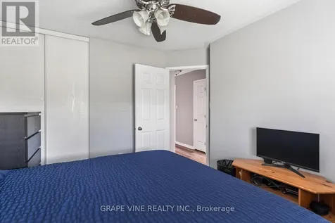 66 Daventry Crescent Ottawa ON K2J 4M8