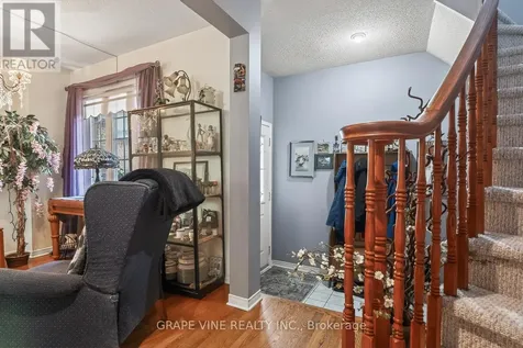 66 Daventry Crescent Ottawa ON K2J 4M8