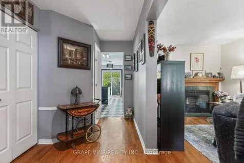 66 Daventry Crescent Ottawa ON K2J 4M8