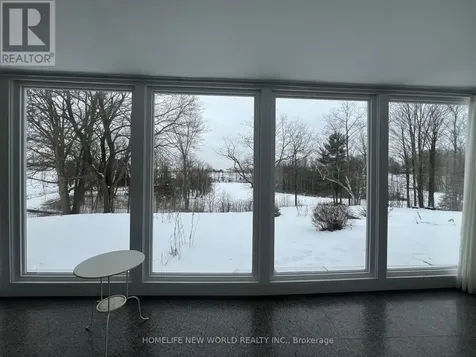 3134 Bloomington Road Whitchurch-stouffville ON L4A 7X5