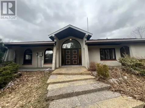 3134 Bloomington Road Whitchurch-stouffville ON L4A 7X5