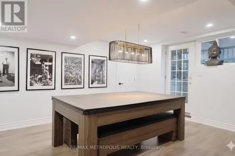 2425 Hibiscus Drive Pickering ON L1X 0H1