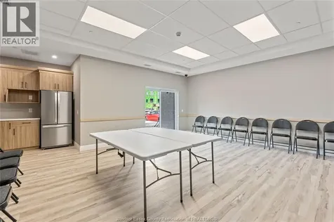 4755 Walker Road Windsor ON N9G 0E5