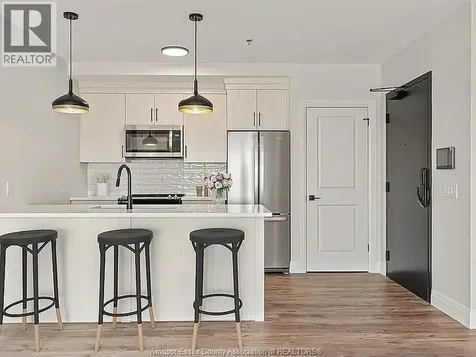 4755 Walker Road Windsor ON N9G 0E5