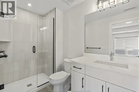 4755 Walker Road Windsor ON N9G 0E5