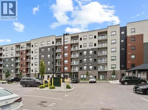 4755 Walker Road Windsor ON N9G 0E5