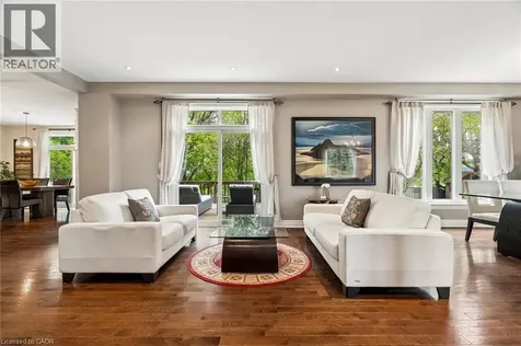 1541 Garnet Avenue Mississauga ON L5G 4C7