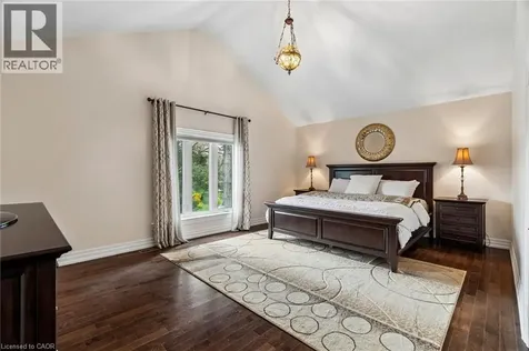 1541 Garnet Avenue Mississauga ON L5G 4C7