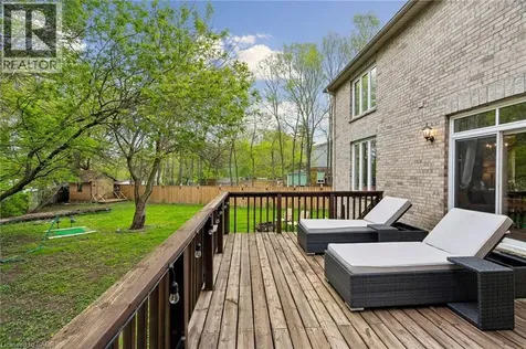 1541 Garnet Avenue Mississauga ON L5G 4C7