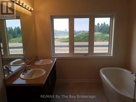 162 Allegra Drive Wasaga Beach ON L9Z 1P2