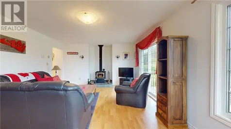 12 Islandview Mindemoya ON P0P 1S0