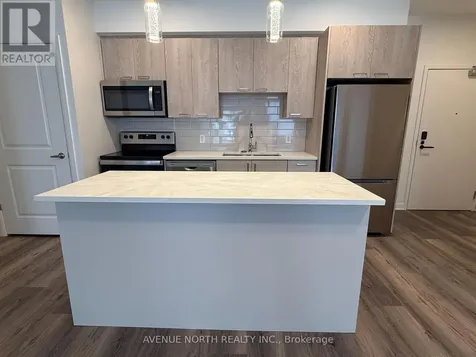 4838 Bank Street Ottawa ON K1X 0X1