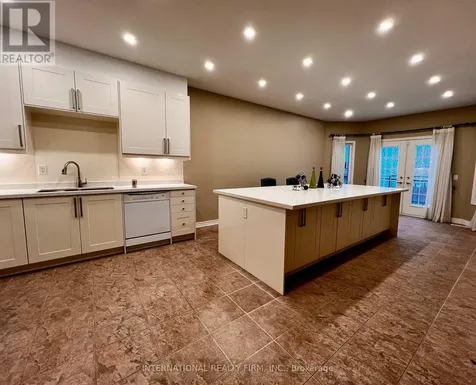 966 Shore Lane Wasaga Beach ON L9Z 2B4