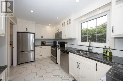 20 Grand Harbour Court Ottawa ON K2S 1H2