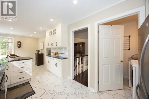 20 Grand Harbour Court Ottawa ON K2S 1H2