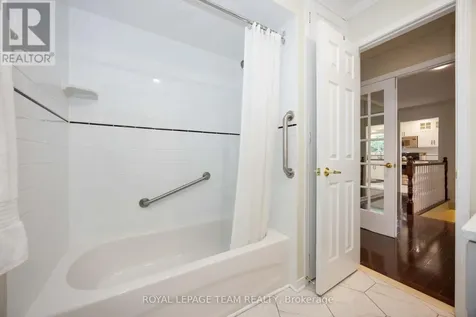 20 Grand Harbour Court Ottawa ON K2S 1H2