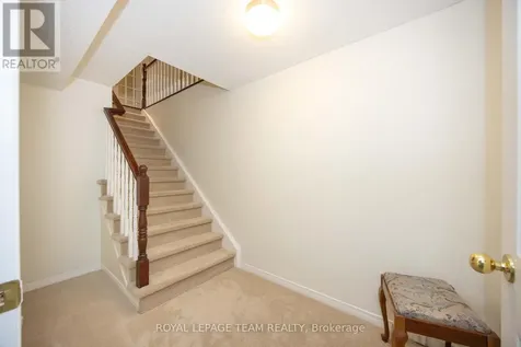 20 Grand Harbour Court Ottawa ON K2S 1H2