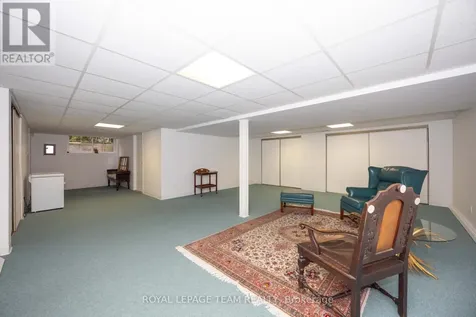 20 Grand Harbour Court Ottawa ON K2S 1H2