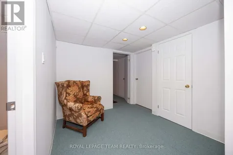 20 Grand Harbour Court Ottawa ON K2S 1H2