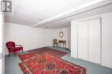 20 Grand Harbour Court Ottawa ON K2S 1H2