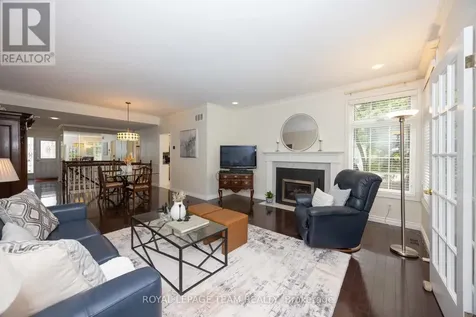 20 Grand Harbour Court Ottawa ON K2S 1H2