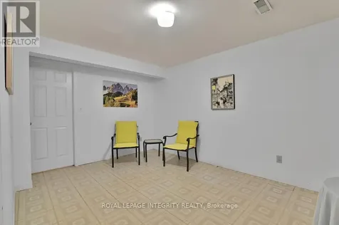121 Dossetter Way Ottawa ON K1G 4S4