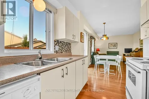 121 Dossetter Way Ottawa ON K1G 4S4