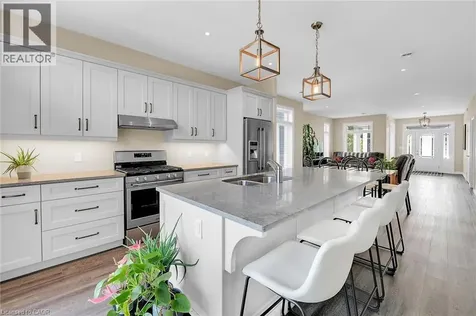 740 Main Street East Dunnville ON N1A 0B3