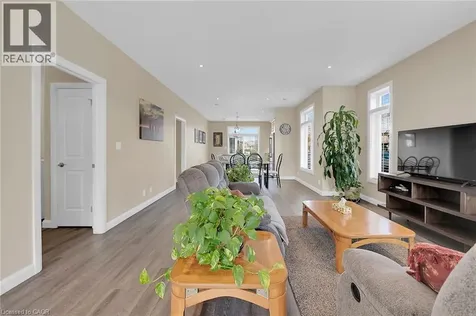 740 Main Street East Dunnville ON N1A 0B3
