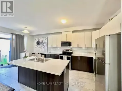 135 Teelin Circle Ottawa ON K2J 6V1
