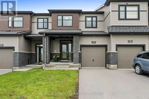 45 Finglas Court North Ottawa ON K2J 6Y6