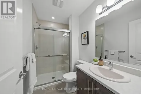 45 Finglas Court North Ottawa ON K2J 6Y6