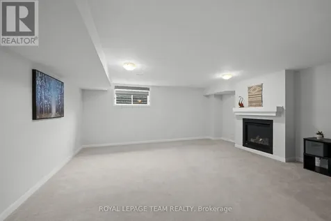45 Finglas Court North Ottawa ON K2J 6Y6