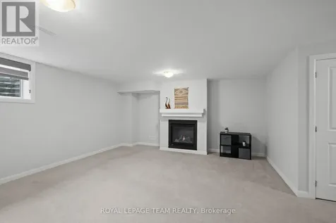 45 Finglas Court North Ottawa ON K2J 6Y6
