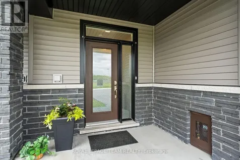 45 Finglas Court North Ottawa ON K2J 6Y6
