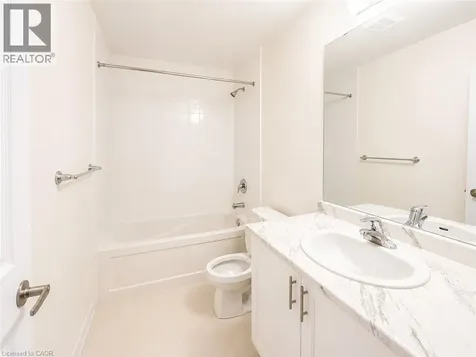 307 Starlight Avenue Breslau ON N0B 1M0