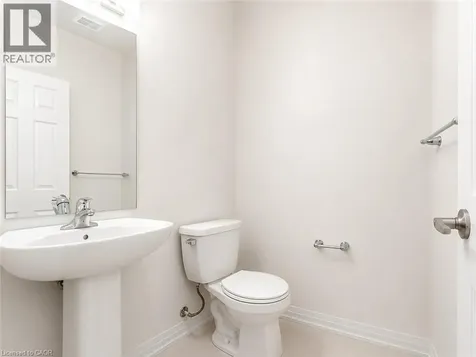307 Starlight Avenue Breslau ON N0B 1M0