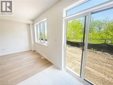 307 Starlight Avenue Breslau ON N0B 1M0